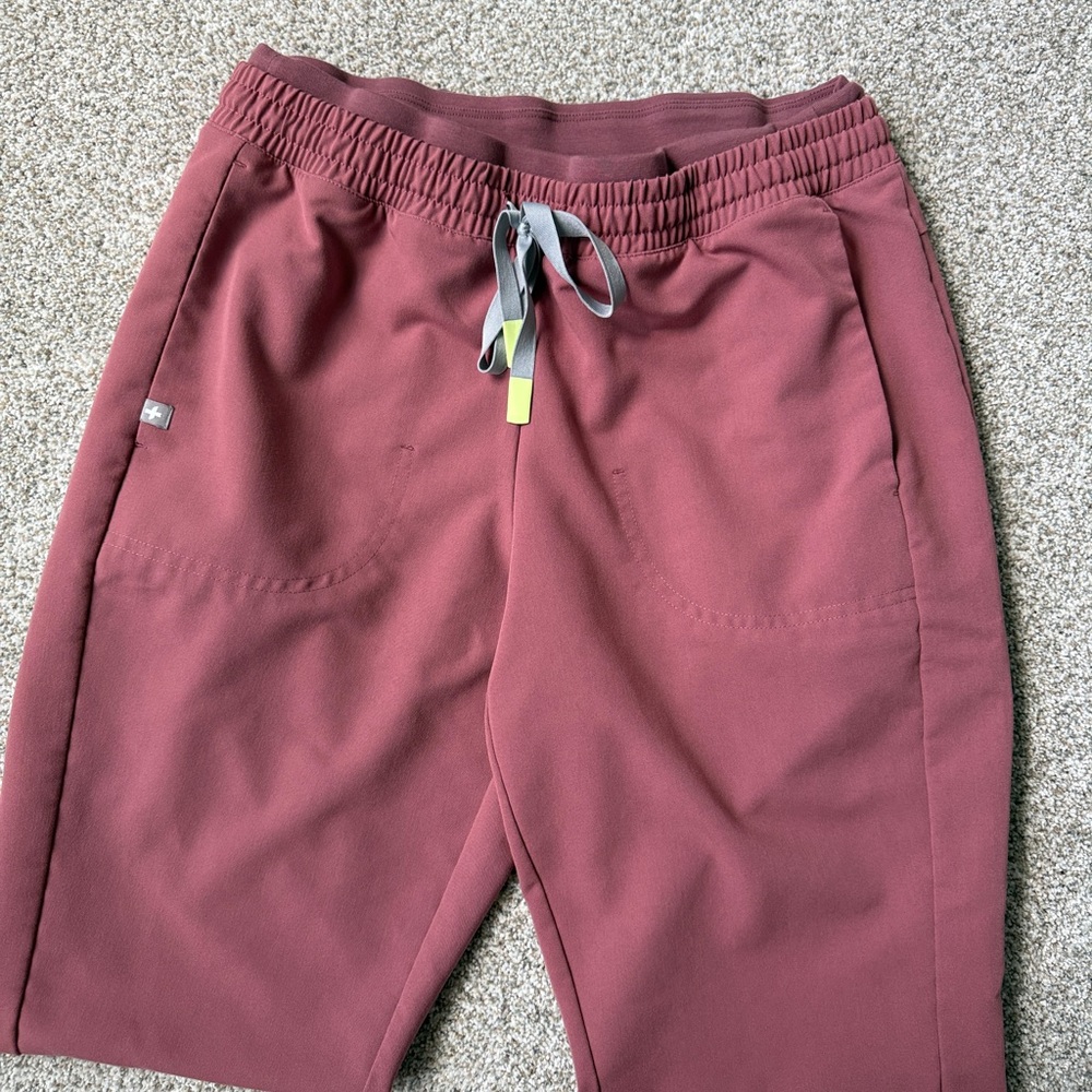 Figs Mauve Scrub Pants Joggers